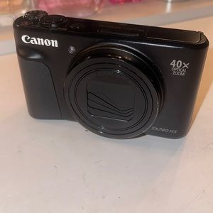 Canon power shot sx740 hs